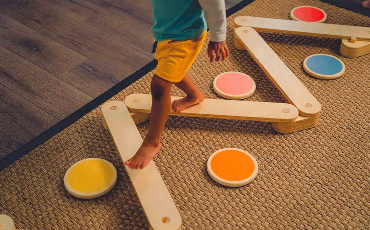 Montessori Ahşap Denge Kirişi, Denge Tahtası, Basamak Taşları, Aktivite Oyuncağı, Çocuk Oyuncak(6 SOPA 6 TAŞ) - Görsel 3